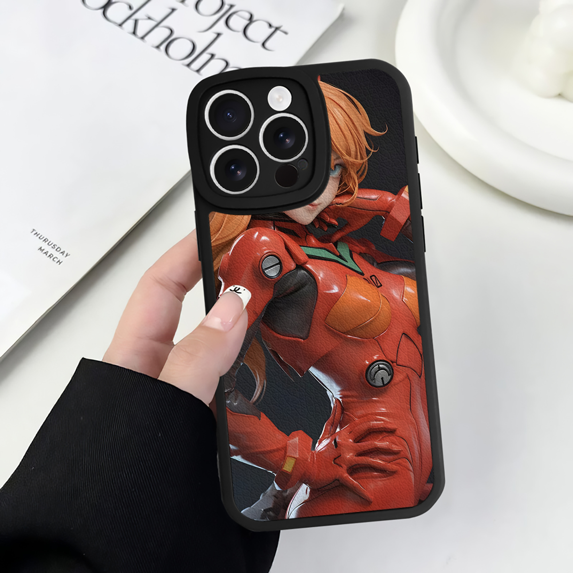 （画像用） EVA 新世紀エヴァンゲリオン 【iPhone 16シリーズ対応】シリコンスマホケース（レザー調） 材質：シリコン
